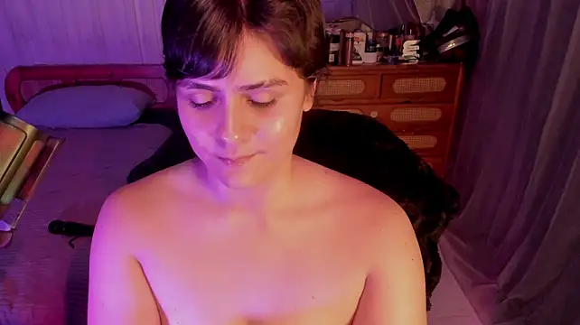 isabelacooperr stripchat live cam model