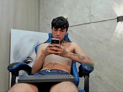 johan_tempt stripchat live cam model