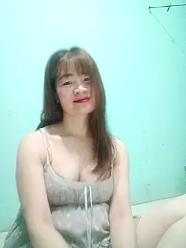 rosenice1 stripchat live cam model