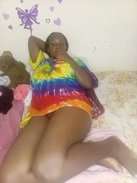 huldahbeuty stripchat live cam model