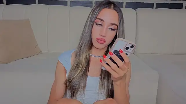 Goddivaa stripchat live cam model