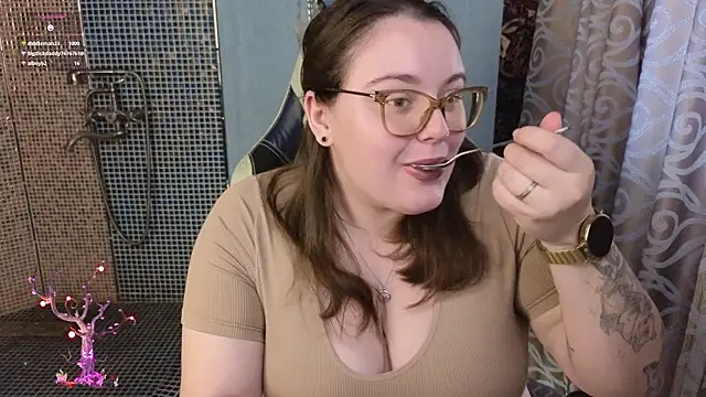 CatherineClaire stripchat live cam model