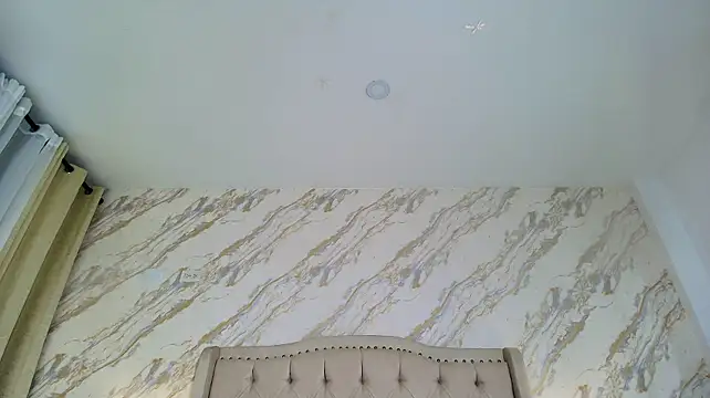 sofi_delight stripchat live cam model