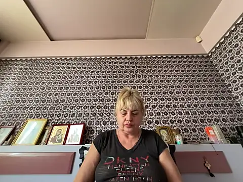 AnastasiaGrey777 stripchat live cam model