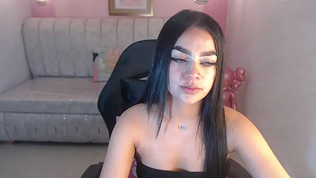 babi__s stripchat live cam model