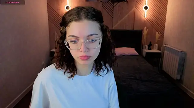 Wullwet_rav stripchat live cam model
