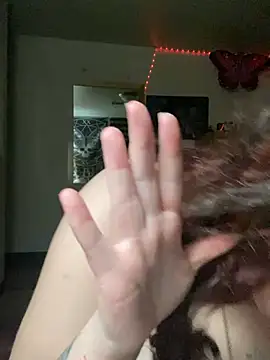 activebaddie stripchat live cam model