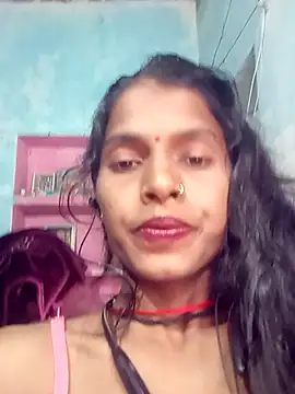 Hotmanisakoli stripchat live cam model