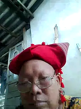 Lin2005a stripchat live cam model