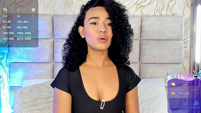 Evahfox stripchat live cam model