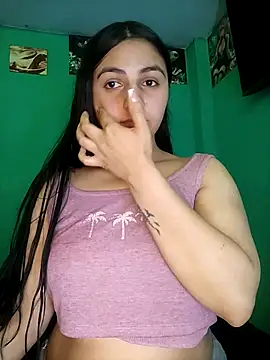 Nahiara_velez stripchat live cam model