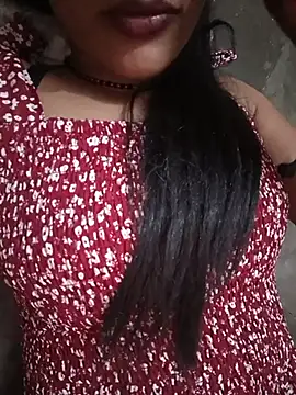 Eshwari_Chopra stripchat live cam model