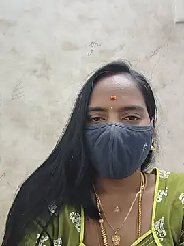 Tamil_Sangeetha stripchat live cam model