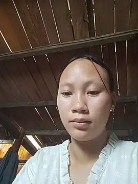 hellenmay11 stripchat live cam model