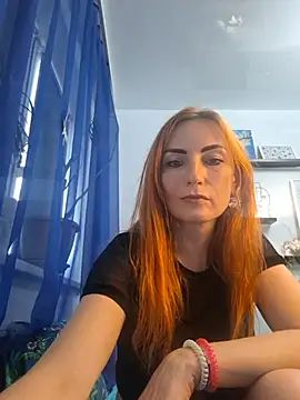 HelenWildCat stripchat live cam model