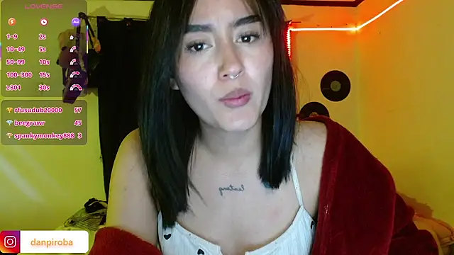 ludo_kitty stripchat live cam model