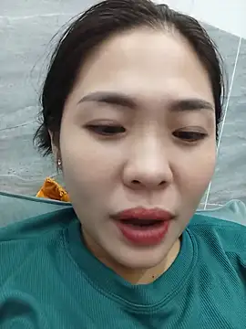 Poly_baby stripchat live cam model