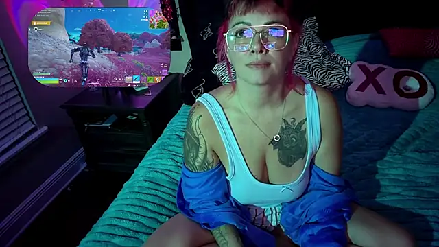 MarlaFknSinger stripchat live cam model