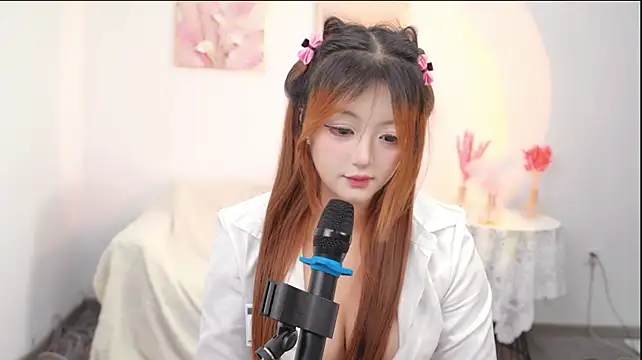 Sisi-Zuri stripchat live cam model