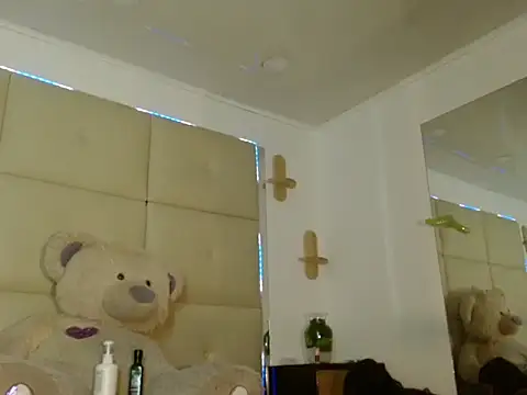 Miiasofiia_ stripchat live cam model