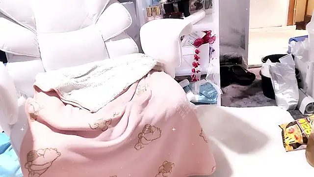NOASOBI1919 stripchat live cam model