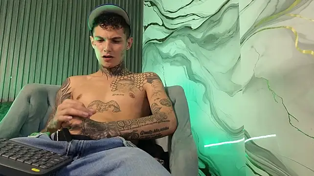 Paulo_527 stripchat live cam model