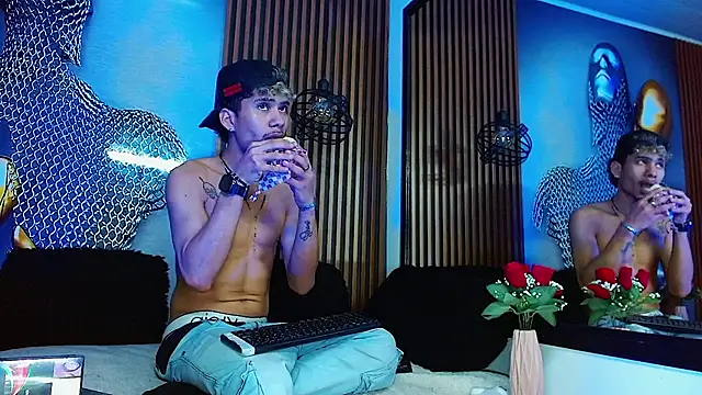 Skinny_cute_Alyer stripchat live cam model