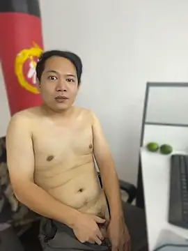 yanyanxixi stripchat live cam model