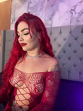Nicole_Rouss_ stripchat live cam model