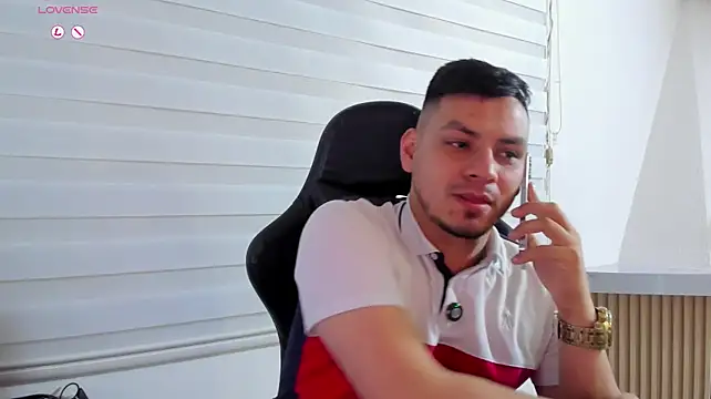Rick_Adams stripchat live cam model