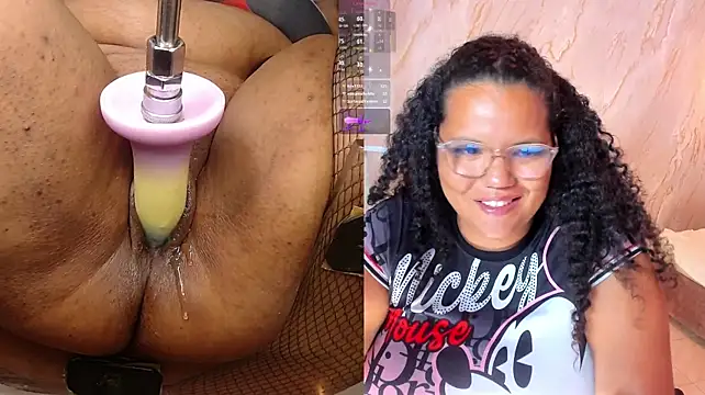 MhiaRey stripchat live cam model