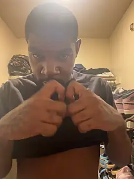 Blessed1017 stripchat live cam model