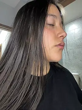 Nhefertary stripchat live cam model