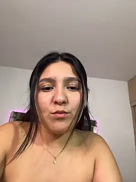 Camila_sanchez25 stripchat live cam model