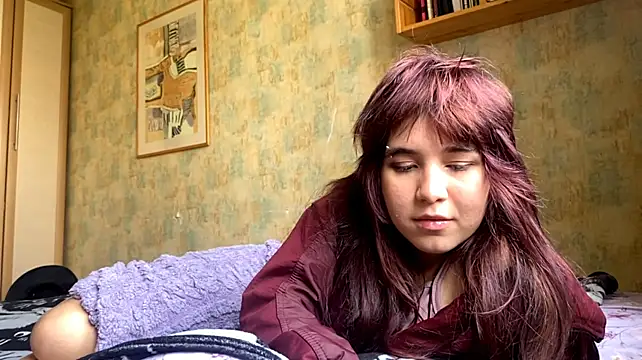 YoulaCoi stripchat live cam model