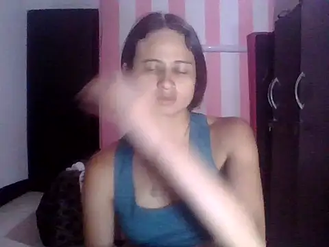 Amanda_Rouss stripchat live cam model