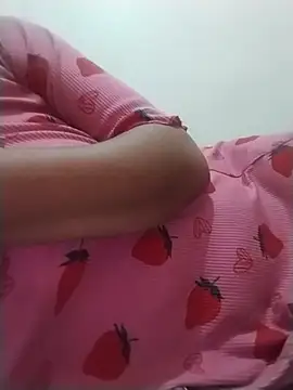 Lintm stripchat live cam model