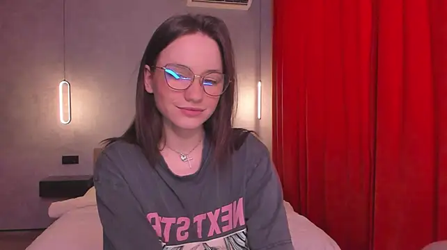 Eva_Doo stripchat live cam model