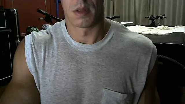 koolchillfun696969 stripchat live cam model