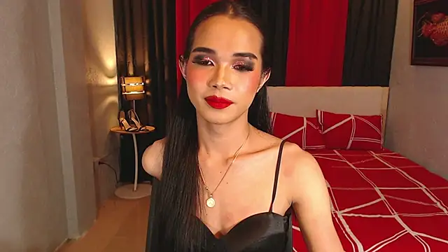 ChrissyMonroe stripchat live cam model