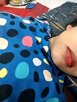 Sexy_Divya__ stripchat live cam model