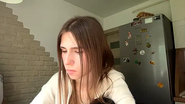 ZaraGuyette stripchat live cam model