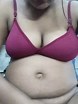 Laxmi_89 stripchat live cam model