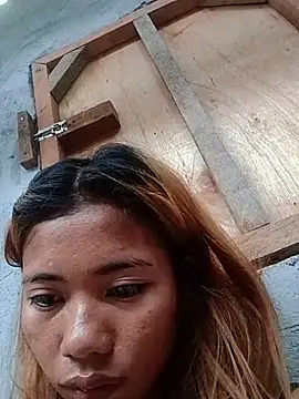 uwannataste stripchat live cam model