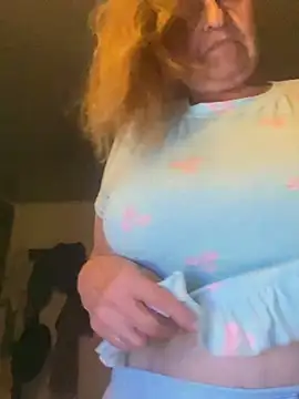 DulceDiaz stripchat live cam model