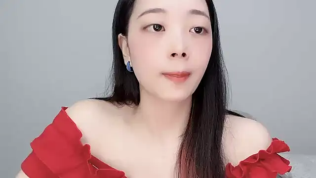 vera999- stripchat live cam model