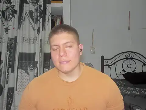regan_jhonso stripchat live cam model