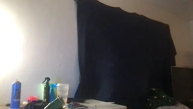 HighOffCandy stripchat live cam model