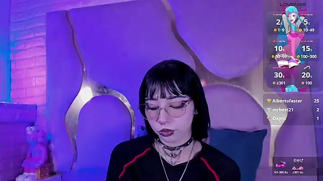 Niina_sssy stripchat live cam model