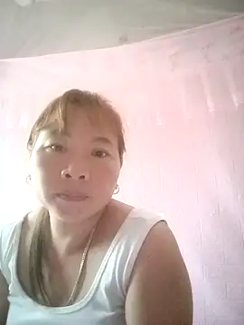 -Batici- stripchat live cam model
